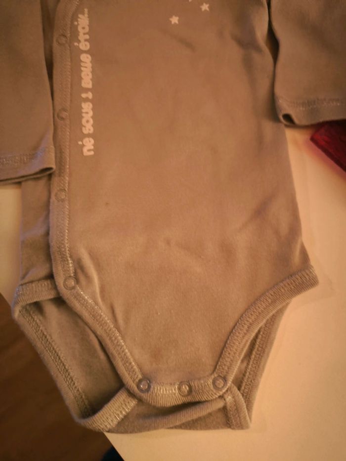 Lot bébé 6 mois - photo numéro 9