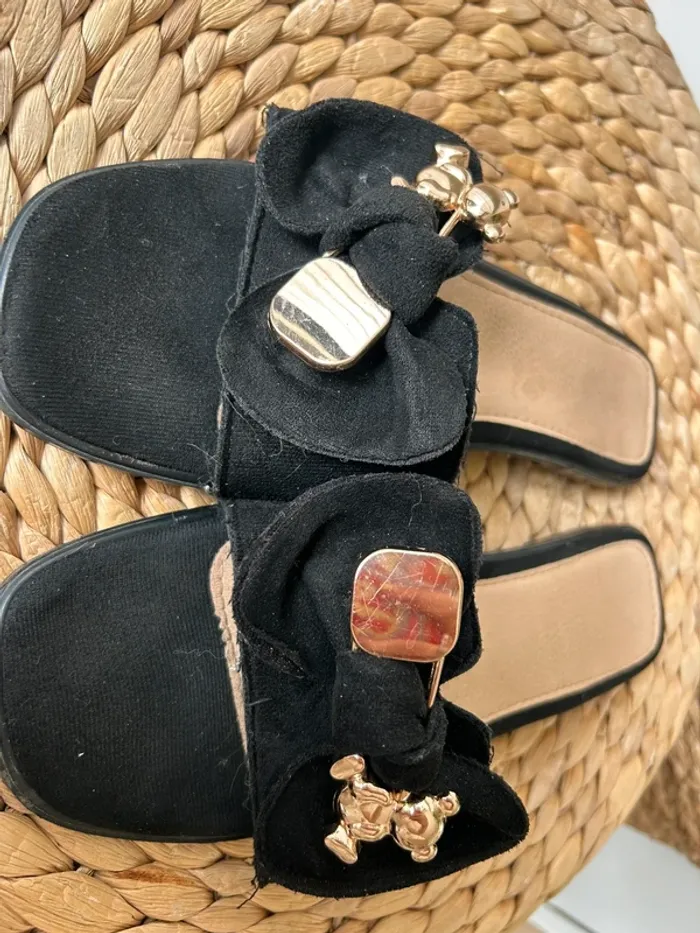 Claquettes en velours noir taille 40 - photo numéro 3