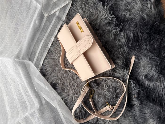 Sac à main jacquemus - photo numéro 2