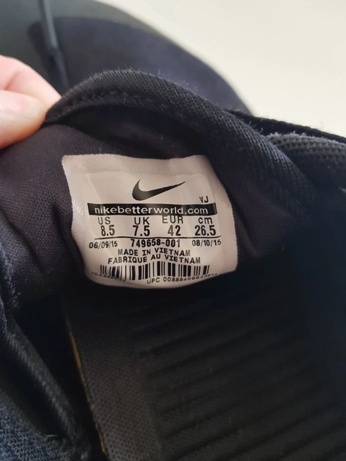 NIKE - Baskets noires - 42 - photo numéro 9