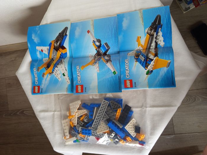 Lego creator 3en1  " l'avion à réaction" - photo numéro 2