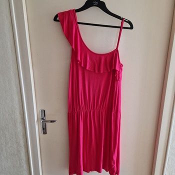 40/42  L robe été fluide rose fushia