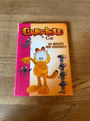 Livre La bibliothèque Rose Garfield et Cie La chasse est ouverte !