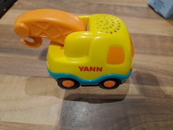 Véhicule Yann Tut tut bolide