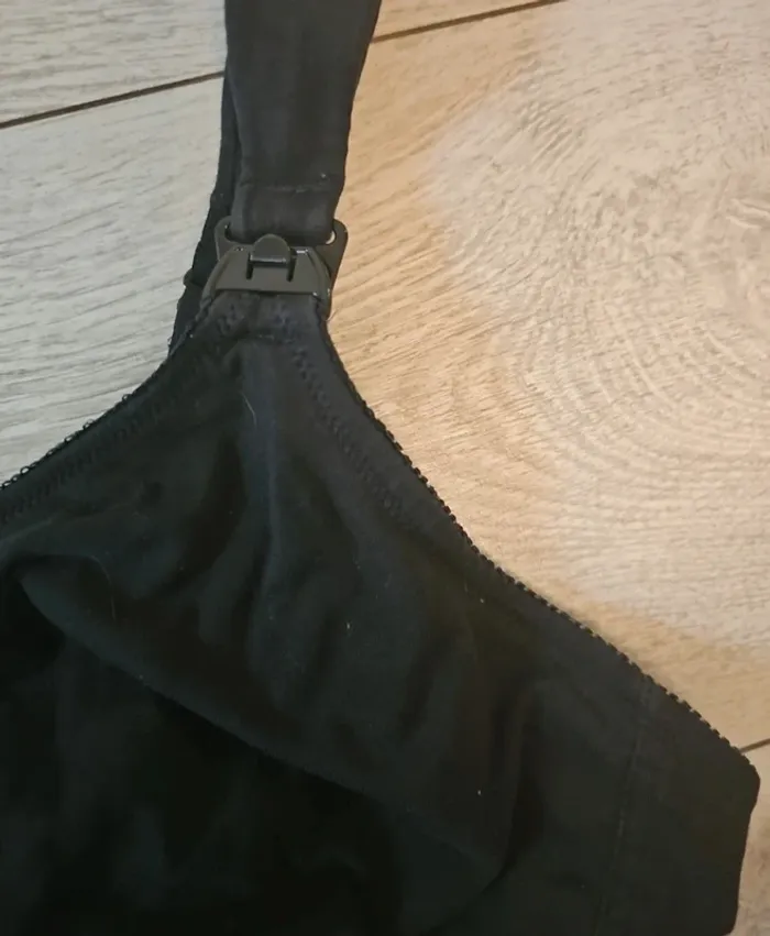 Soutien gorge - photo numéro 2