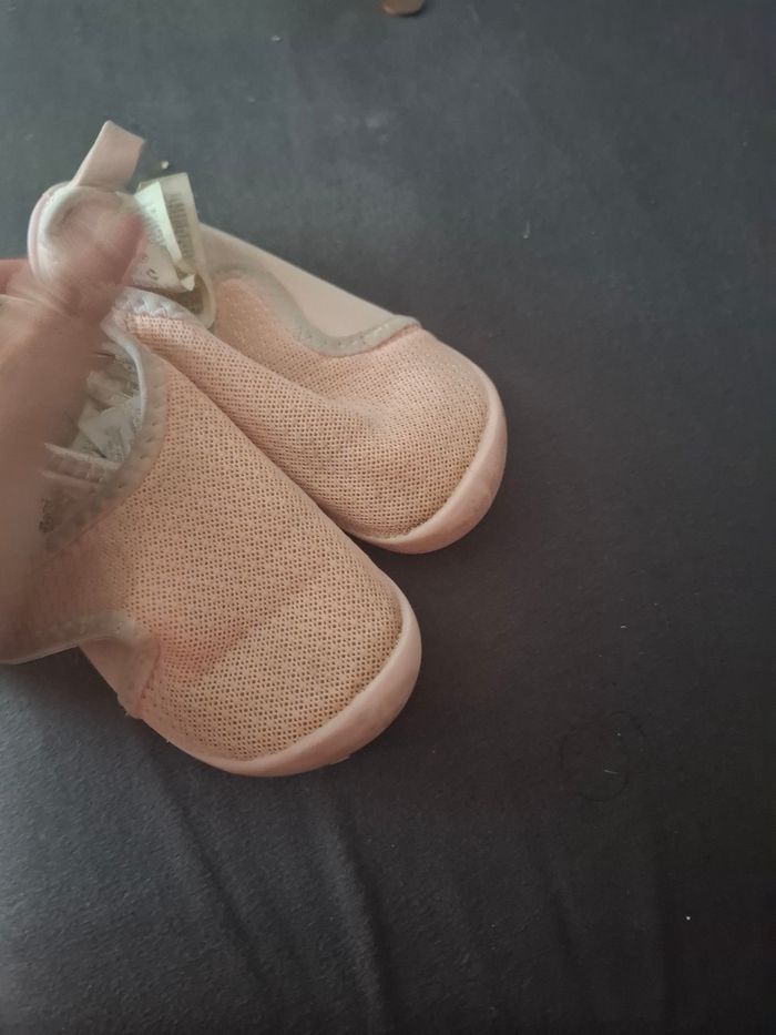 Chaussons 24 - photo numéro 2