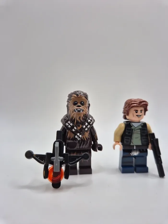 Figurines type lego Jedi Luke Skywalker Han Solo Chewbacca et Princesse Leia star wars - photo numéro 4