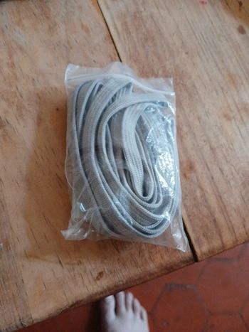 Gros lacets gris