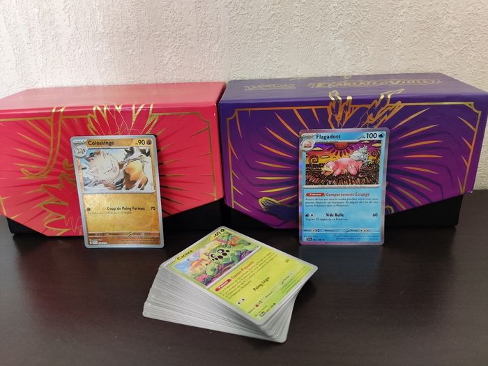 Lot cartes Pokémon Écarlate et Violet + 1 holographique et 1 reverse