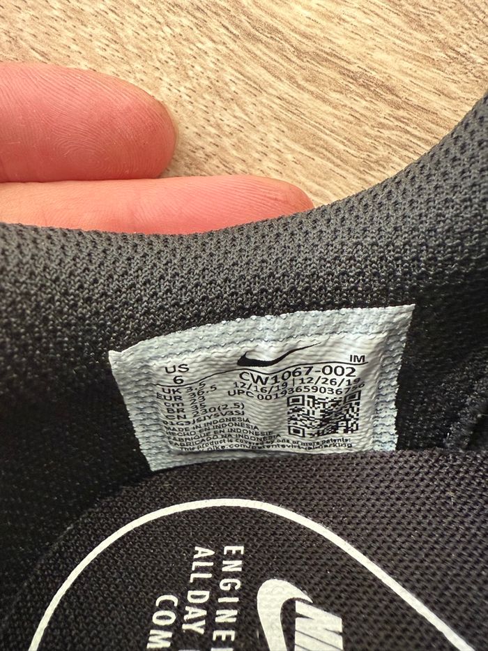 Baskets neuf - photo numéro 4