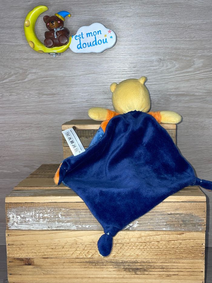 DY426 doudou ours 🐻 winnie disney - photo numéro 2