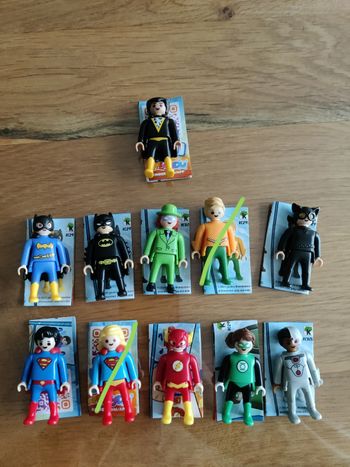 Lot de 9 Figurines Playmobil DC Comics