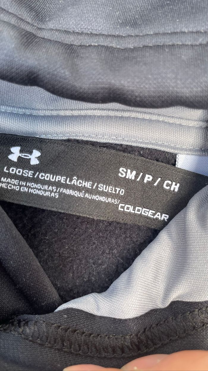 Pull Under armour - photo numéro 3