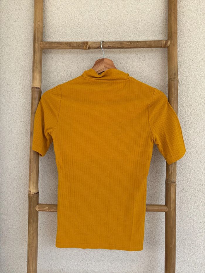 t shirt jaune orange avec fermeture - photo numéro 5
