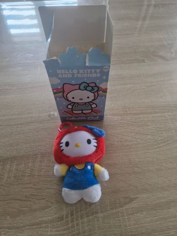 Peluche hello kitty