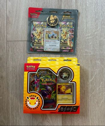 Lot 5 boosters Pokémon BEEBS