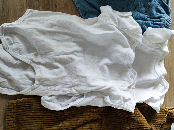Lot de 8 vetements mélangés 18 mois - photo numéro 4