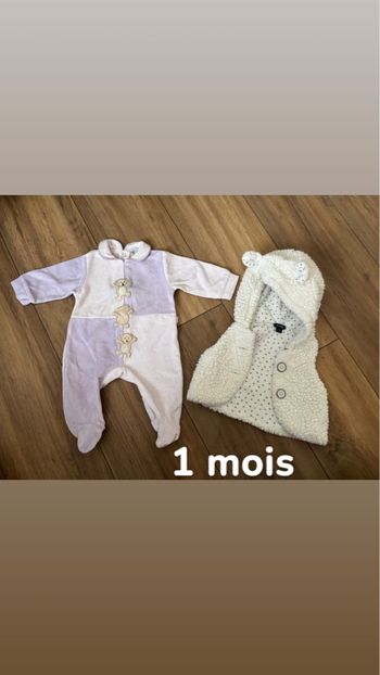Pyjama et veste 1 mois