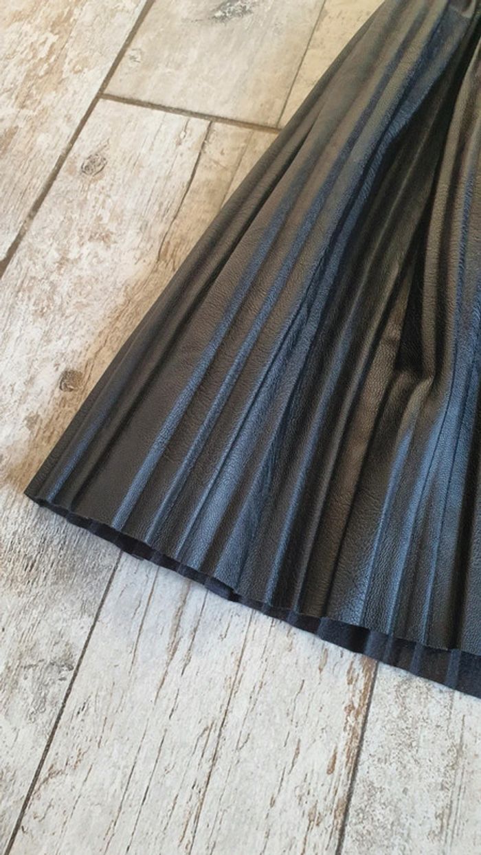 Jupe ineo couture taille 36 neuf avec étiquette 🏷 - photo numéro 2