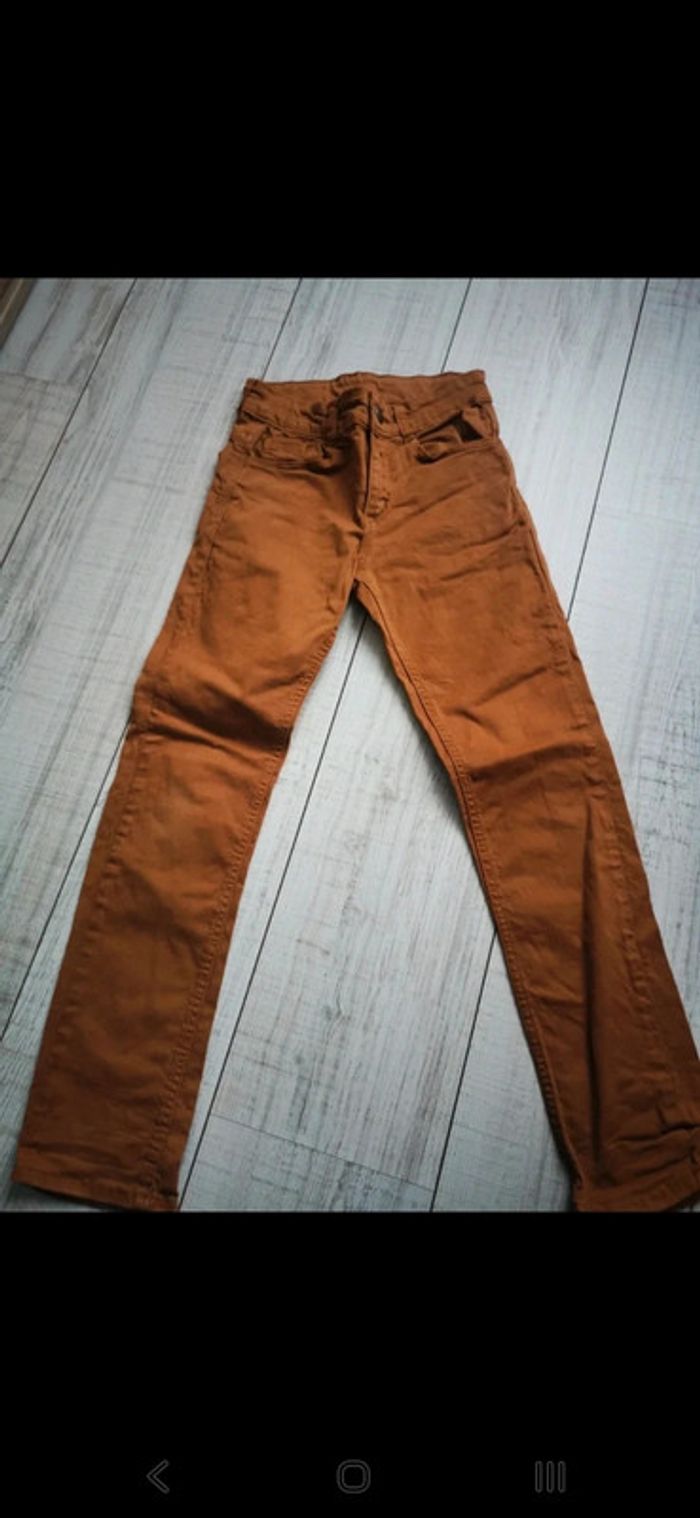 Pantalon Kiabi 9 ans neuf
