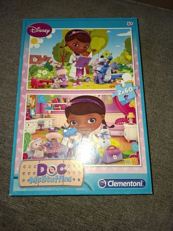 Boite de 2 puzzles 60 pièces Docteur la Peluche Clementoni