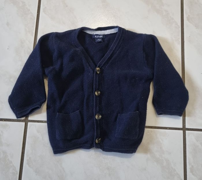gilet boutonnée bleu marine garçon kiabi 3 mois