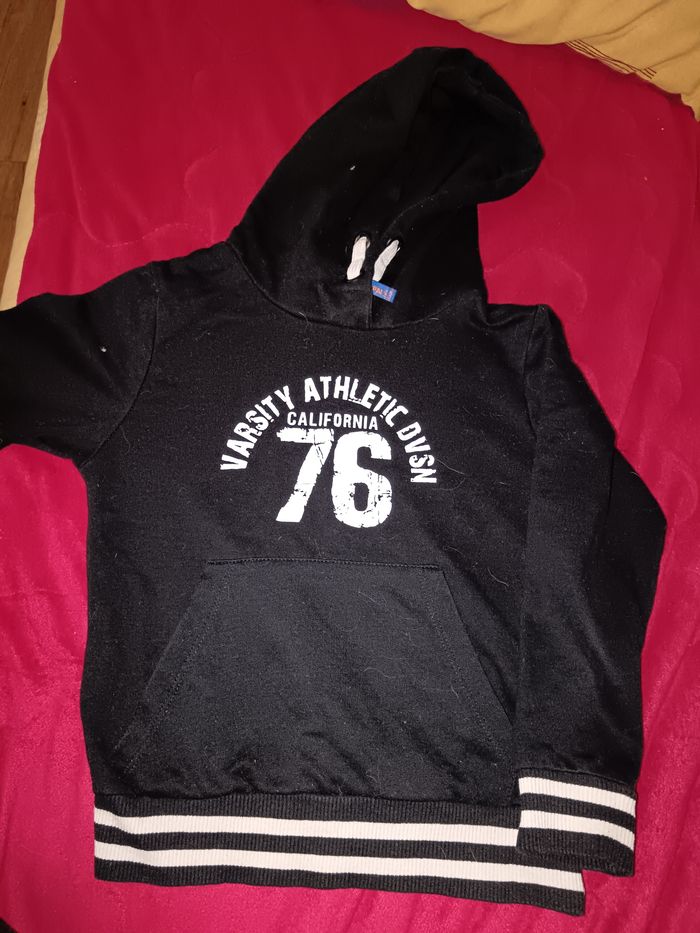 Lot vêtements garçon 4 ans - photo numéro 7