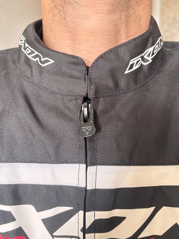 Blouson de moto neuf pour homme L - photo numéro 2