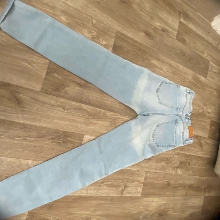 Pantalon bleu stradivarius - photo numéro 4