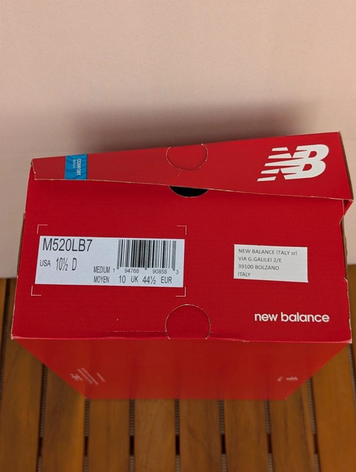 Baskets running Newbalance 520 T44.5 / 10 - Neuf - photo numéro 3