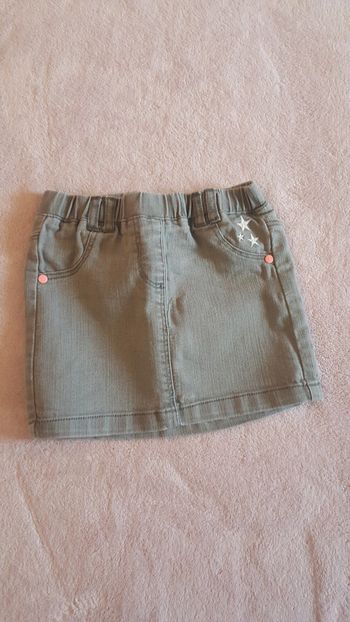Jupe tao 23 mois