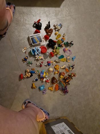 Lot divers jeu jouet 50 articles