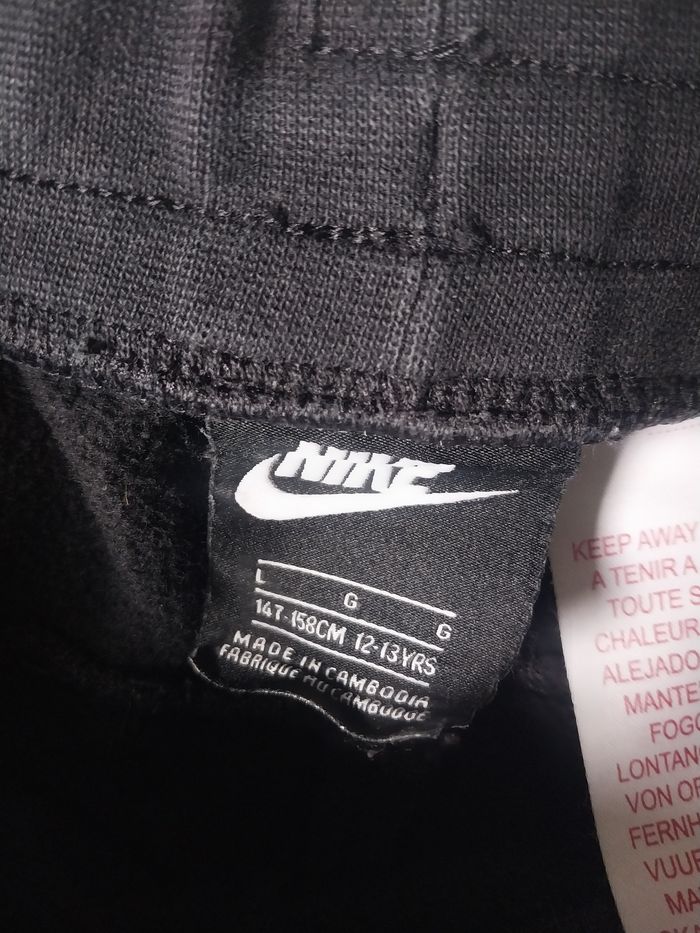 Jogging Nike Air garçon 12/13 ans – stylé et comfy 🖤 - photo numéro 4