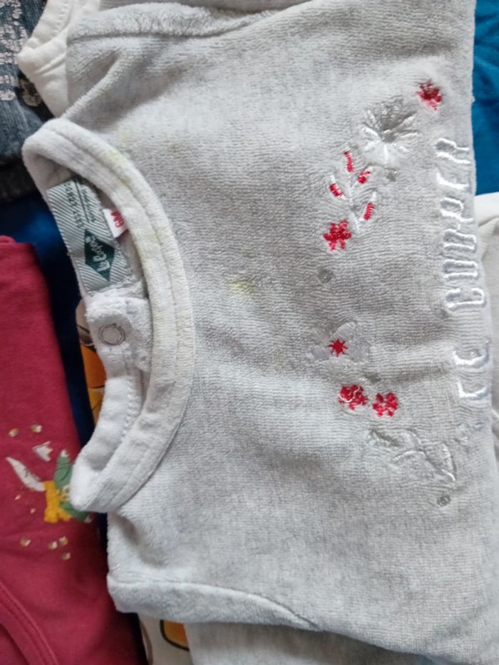 Lot bodie / pyjama /garçon 6 mois - photo numéro 5