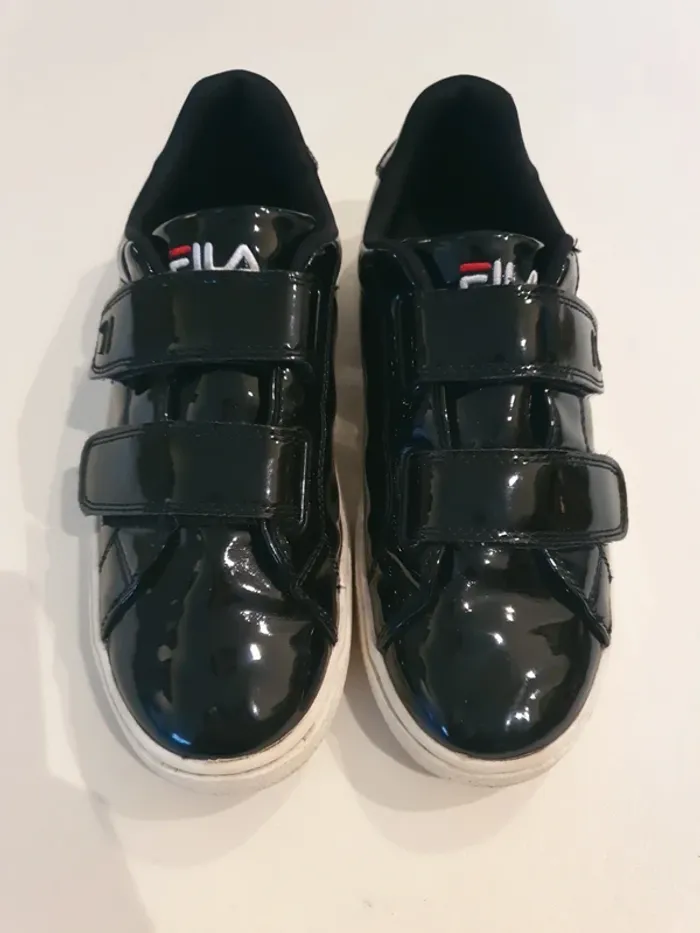 Basket vernies noires Fila taille 37 - photo numéro 2