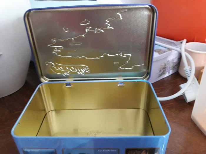 Boite en metal rectangulaire - photo numéro 2