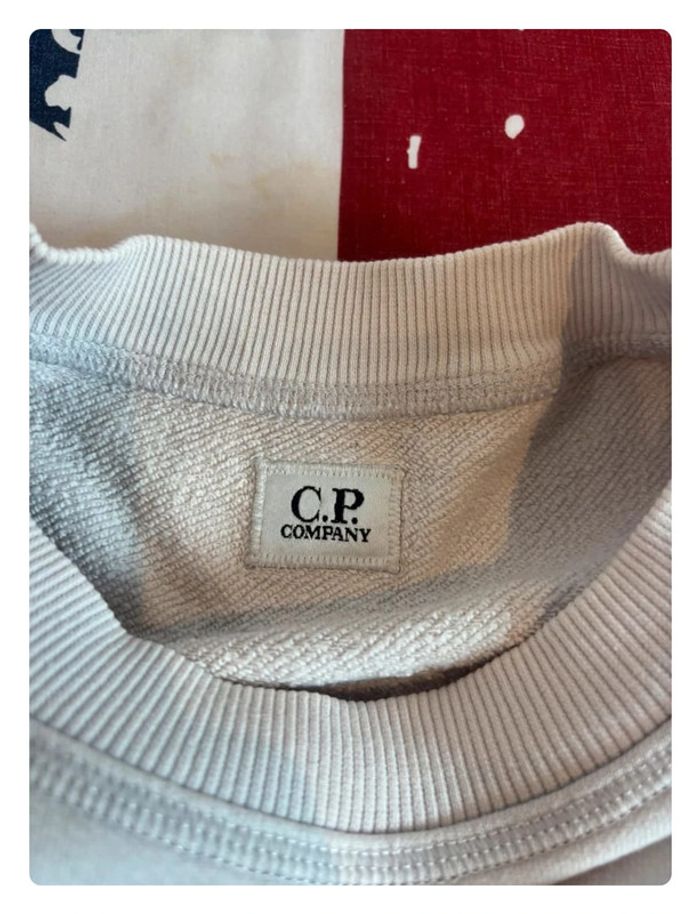 Sweat C.P Company taille xs/s blanc - photo numéro 3