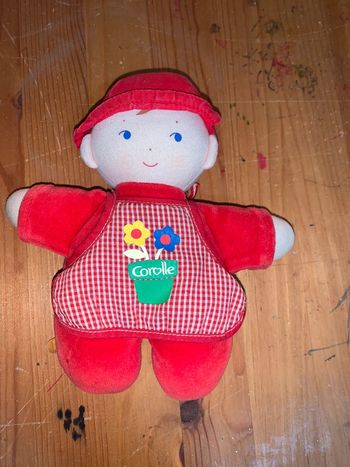 Doudou poupée Corolle jardinier Tissu tout doux  Uni rouge + carreaux blancs