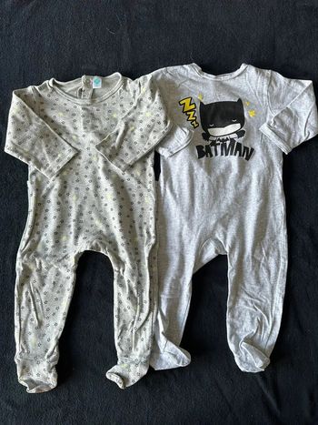 Lot 2 pyjamas/grenouillere