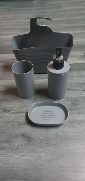 Accessoires salle de bain