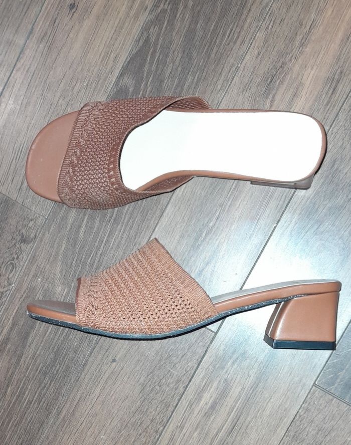 Sandales à Talons Taille 40 - photo numéro 3