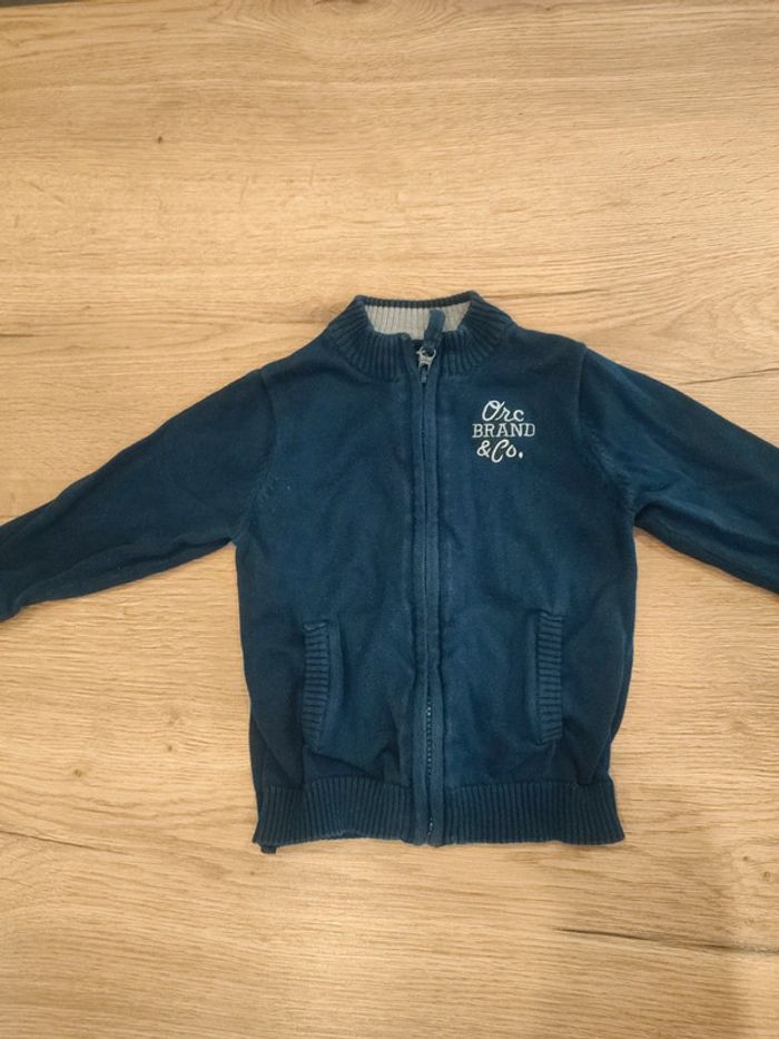 Gilet zippé 23 mois