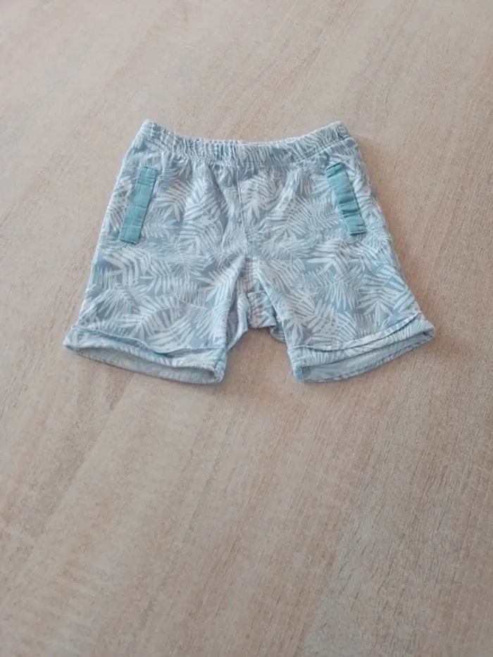 Short 6 mois