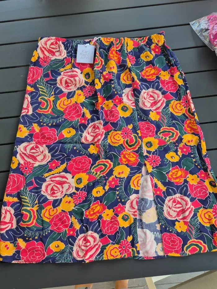 Jupe fleurs Karl Marc John 40 neuve