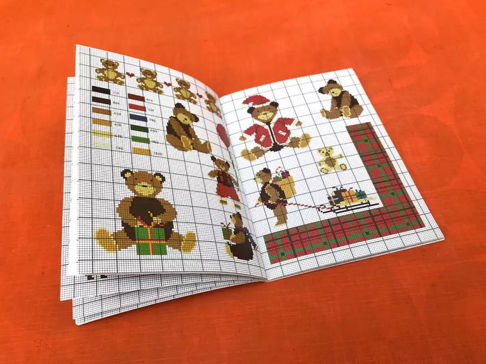 Aurelia Cérulei Noël Plus de 400 motifs à broder au point de croix - photo numéro 4