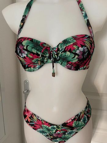 Maillot de bain 2 pièces tropicale Rougegorge