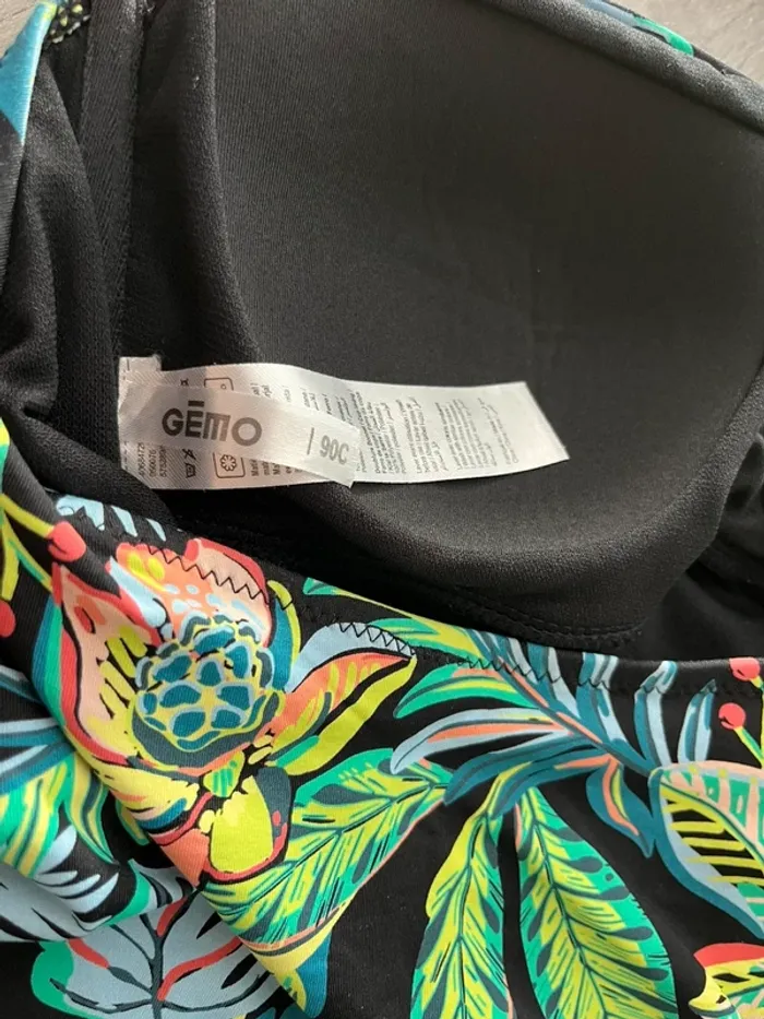 Lot maillots de bain femme taille 40 / 90 C - photo numéro 7