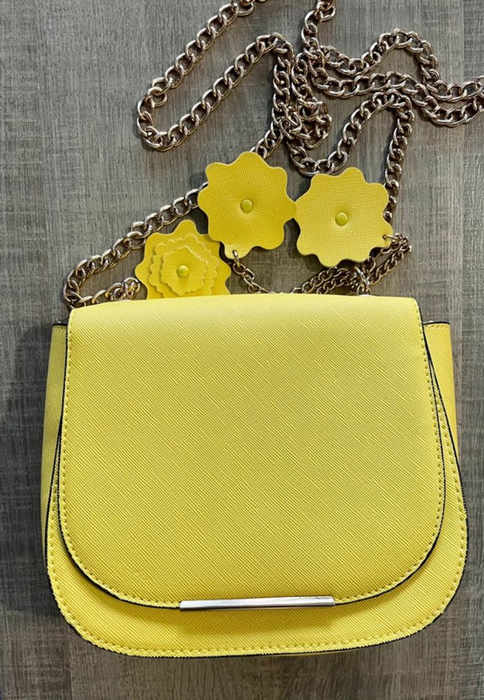 Joli sac jaune