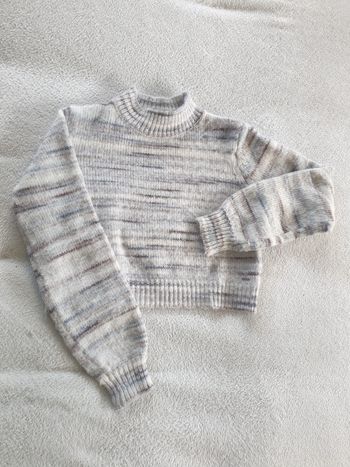 Pull femme M a lignes