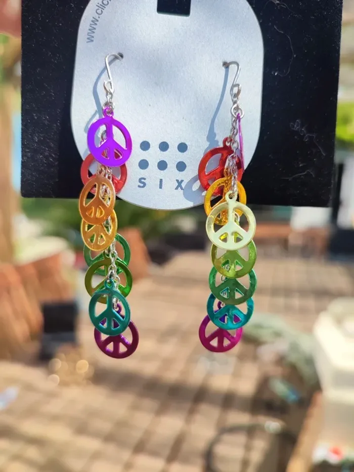 Boucles d'oreilles neuves